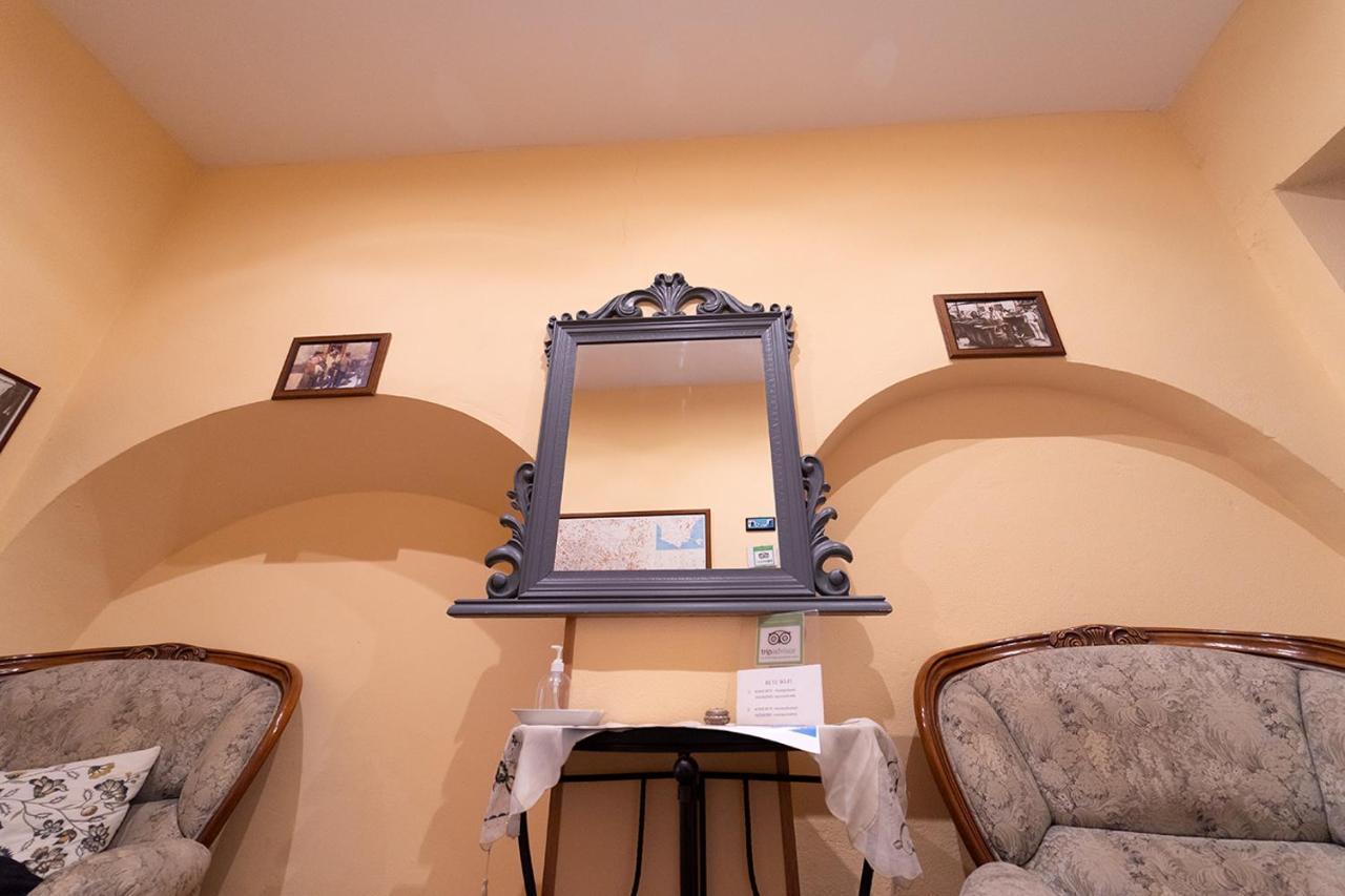 מלון Medina H. Napoli Centro, By Clapa Group מראה חיצוני תמונה