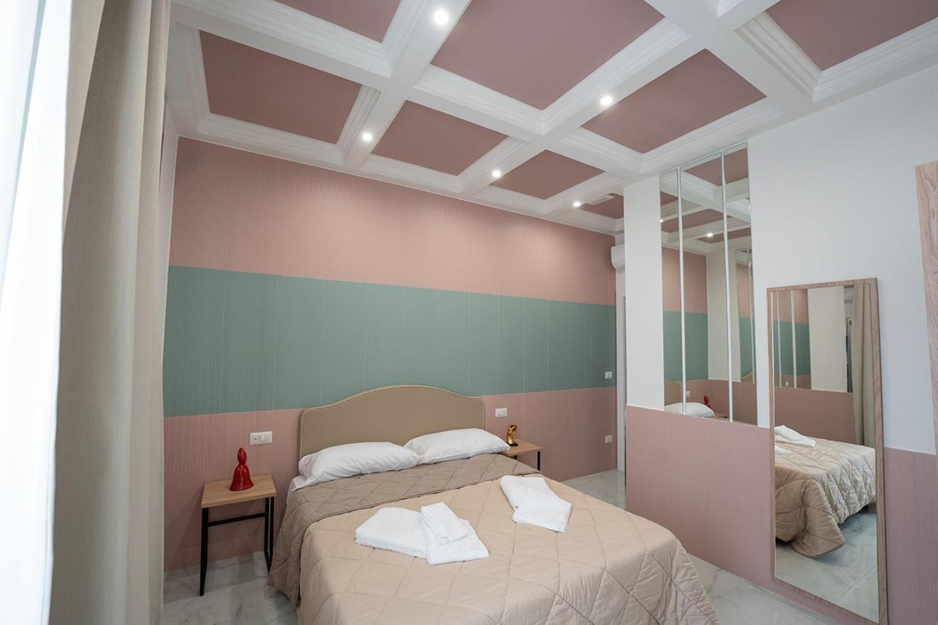 מלון Medina H. Napoli Centro, By Clapa Group מראה חיצוני תמונה