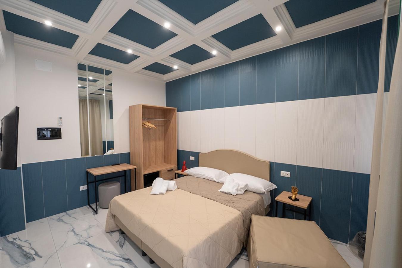 מלון Medina H. Napoli Centro, By Clapa Group מראה חיצוני תמונה